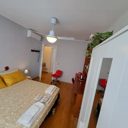 San Siro Stadio 19 3* Milão