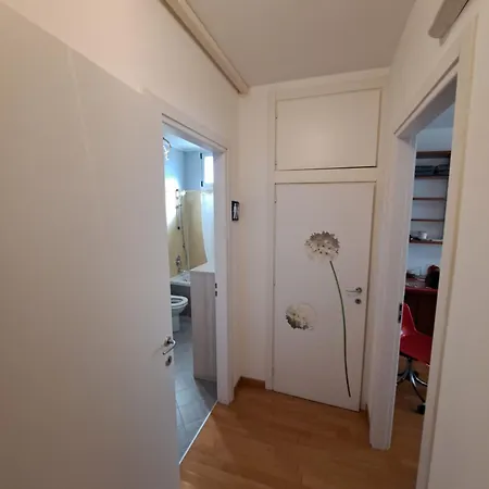 San Siro Stadio 19 Couette-café 3*