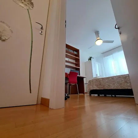 San Siro Stadio 19 Couette-café 3*